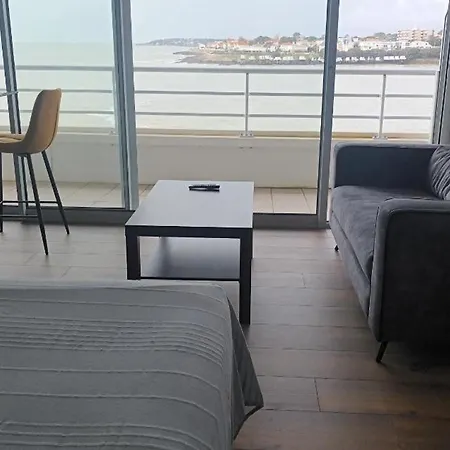 Neuf Avec Terrasse Sur Et Garage A - Fr-1-494-207 * Royan